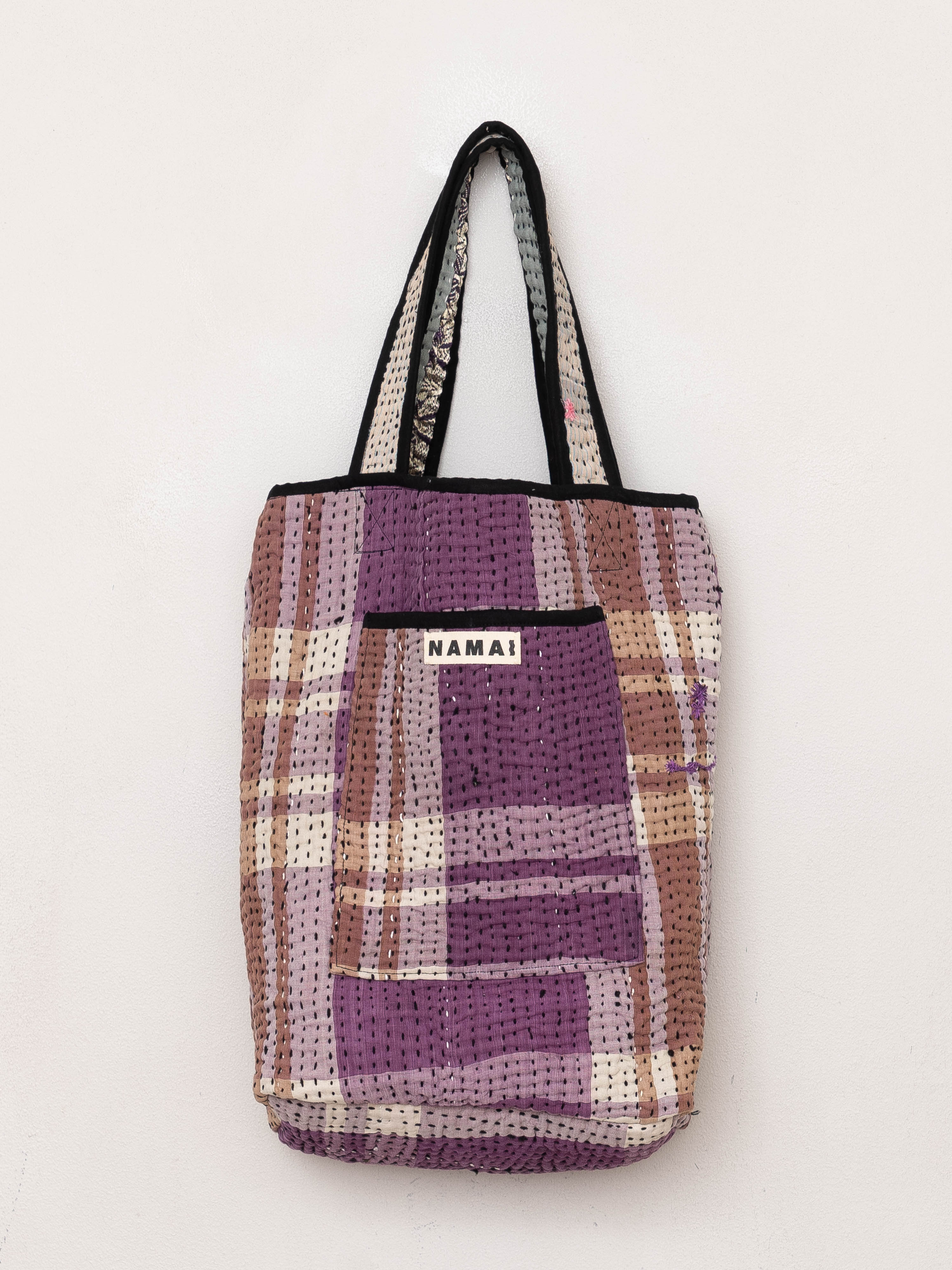 洋書 making Kantha, Making Home Amazon.com: Making Kantha, Making Home: Women at Work in