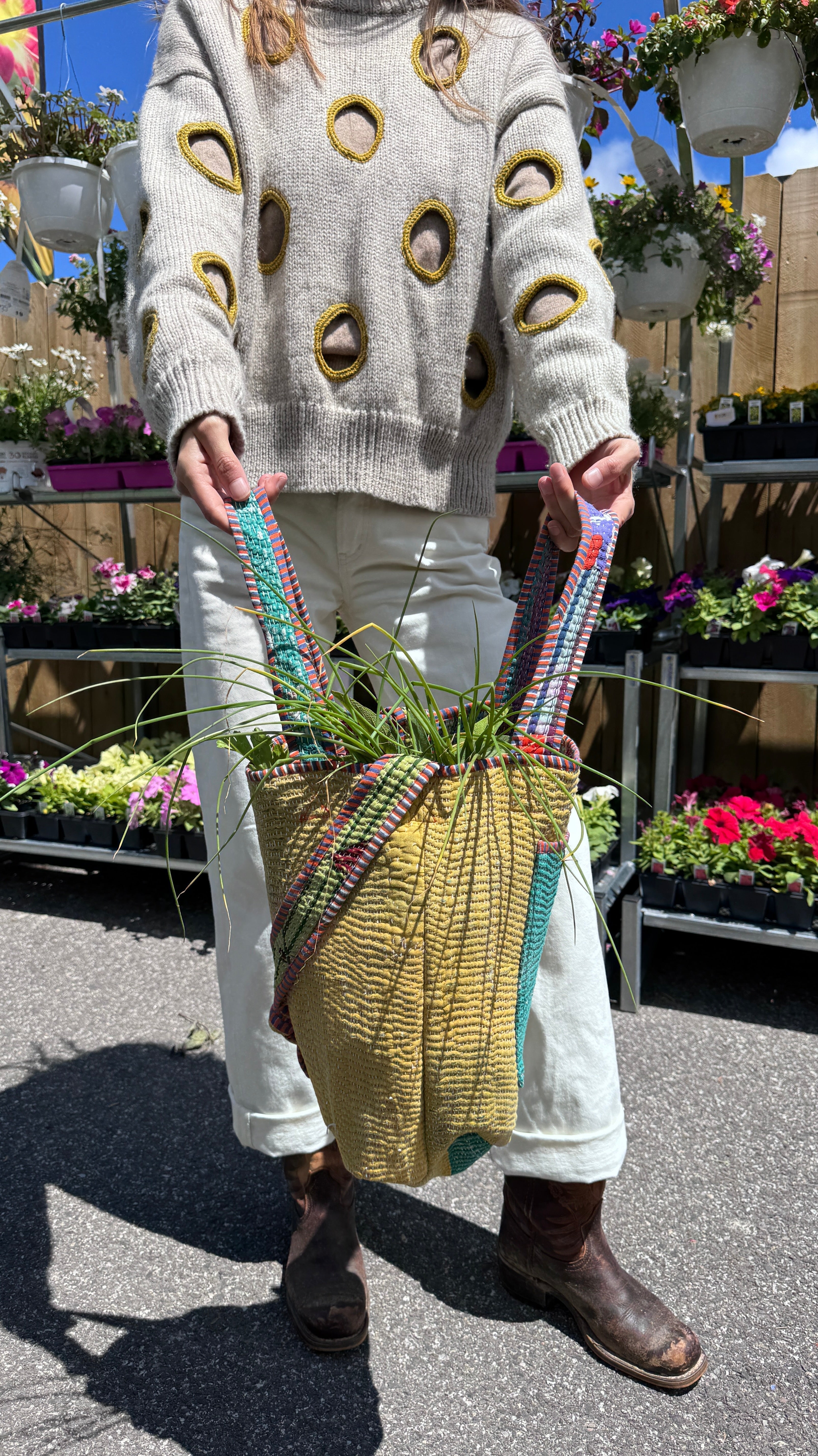 La Bella Vita | In the Garden with Xoti