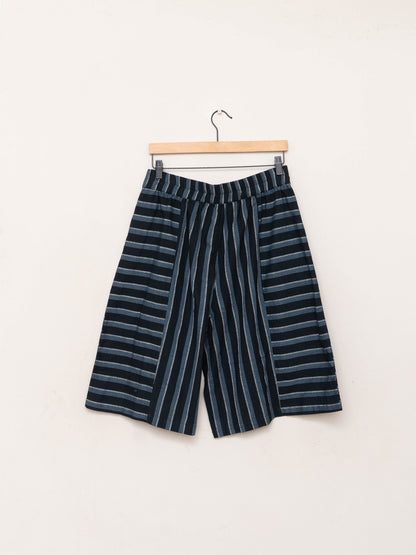 The Nayan Short  ~ Tarmac Stripe