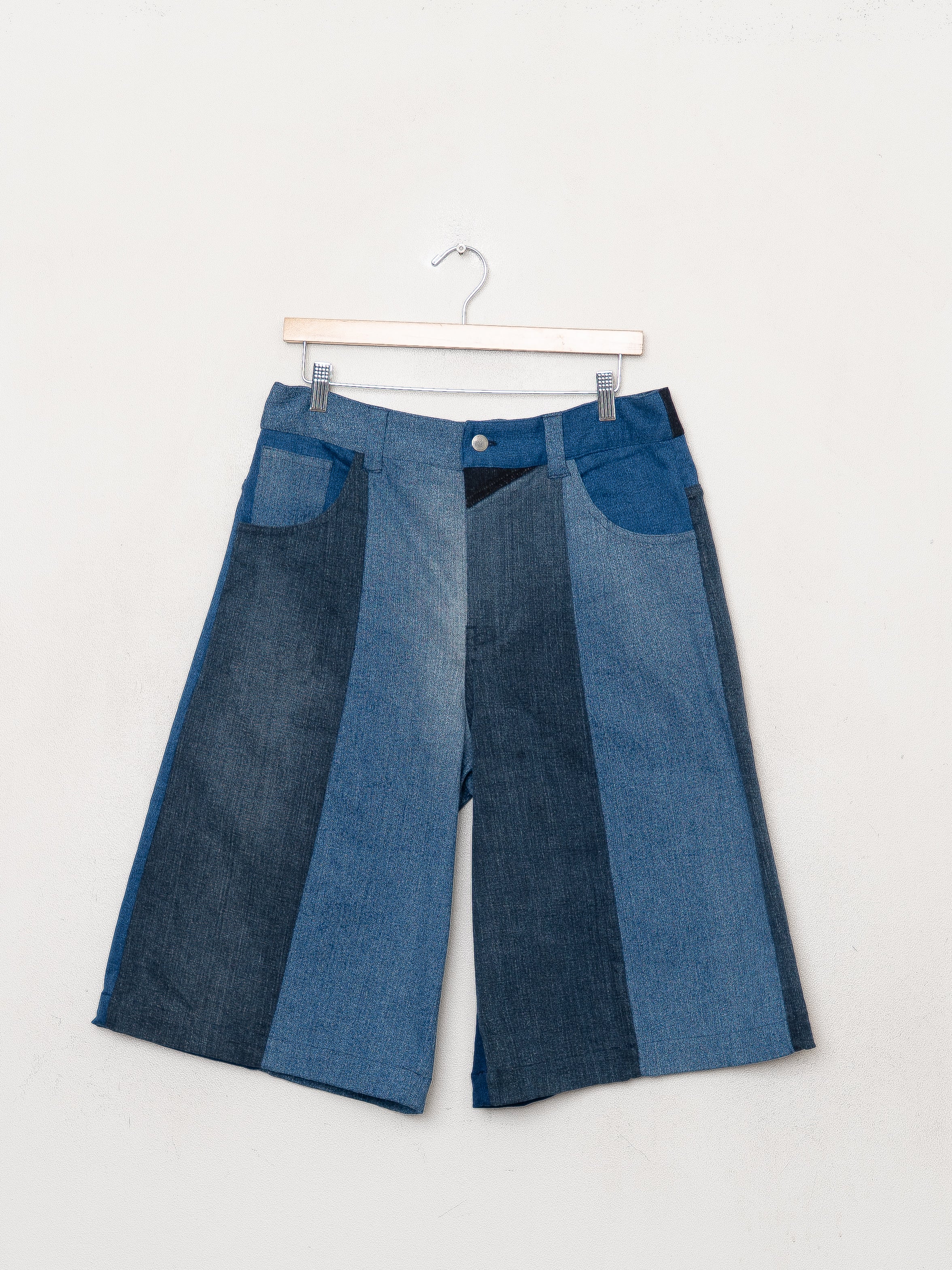 The Kamu Denim Shorts - Large