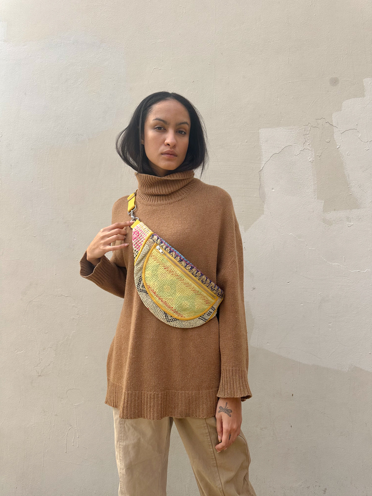 バッグ NAMAI The Falu Quilted Kanteen Bag The Faiza Quilted Kantha Belt Bag – NAMAI