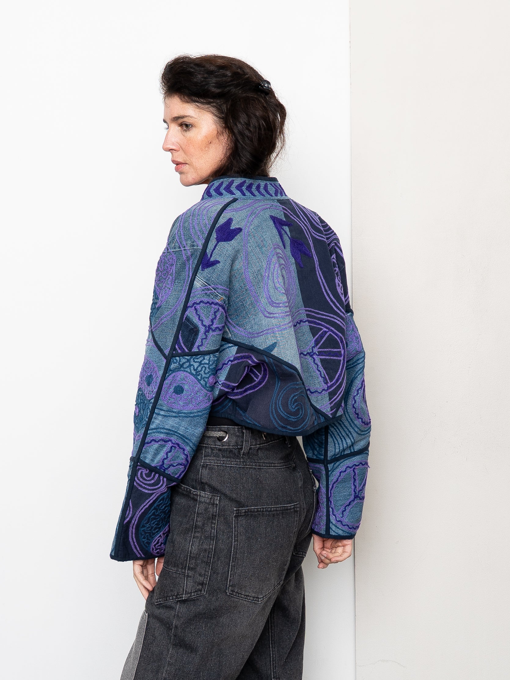 The Kaira Cropped Denim Suzani Jacket - Medium
