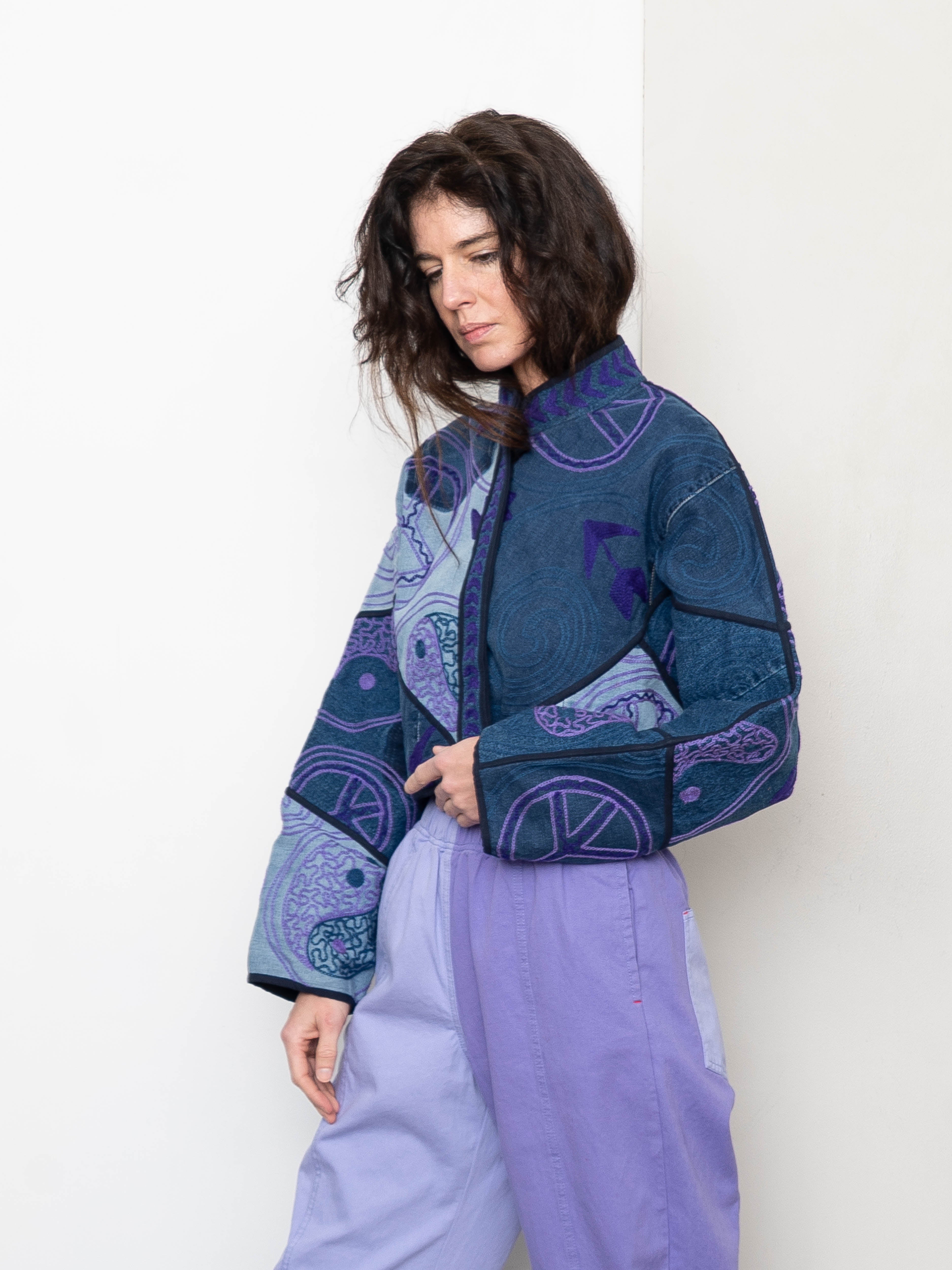 The Kaira Cropped Denim Suzani Jacket - Medium