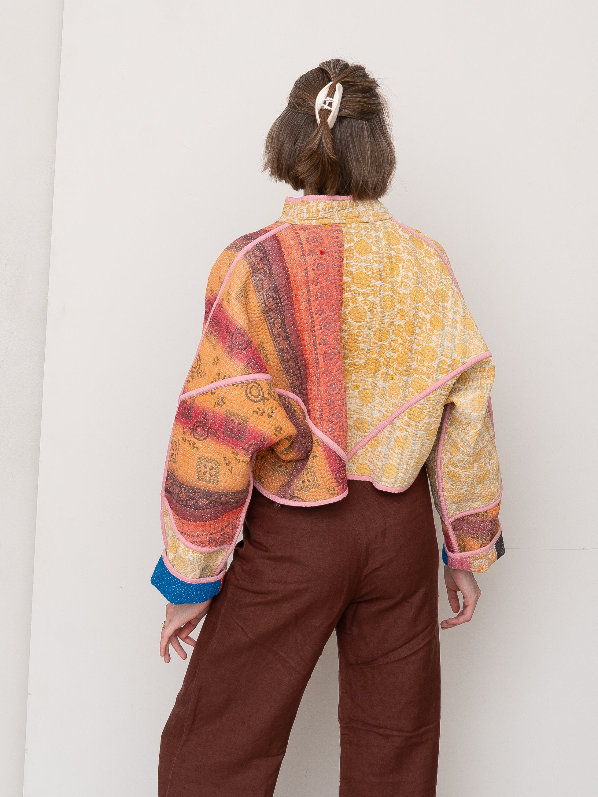 。*様 KARU RESEARCH CROPPED JACKET Buy KARU RESEARCH men blue handcrafted quilted cotton jacket