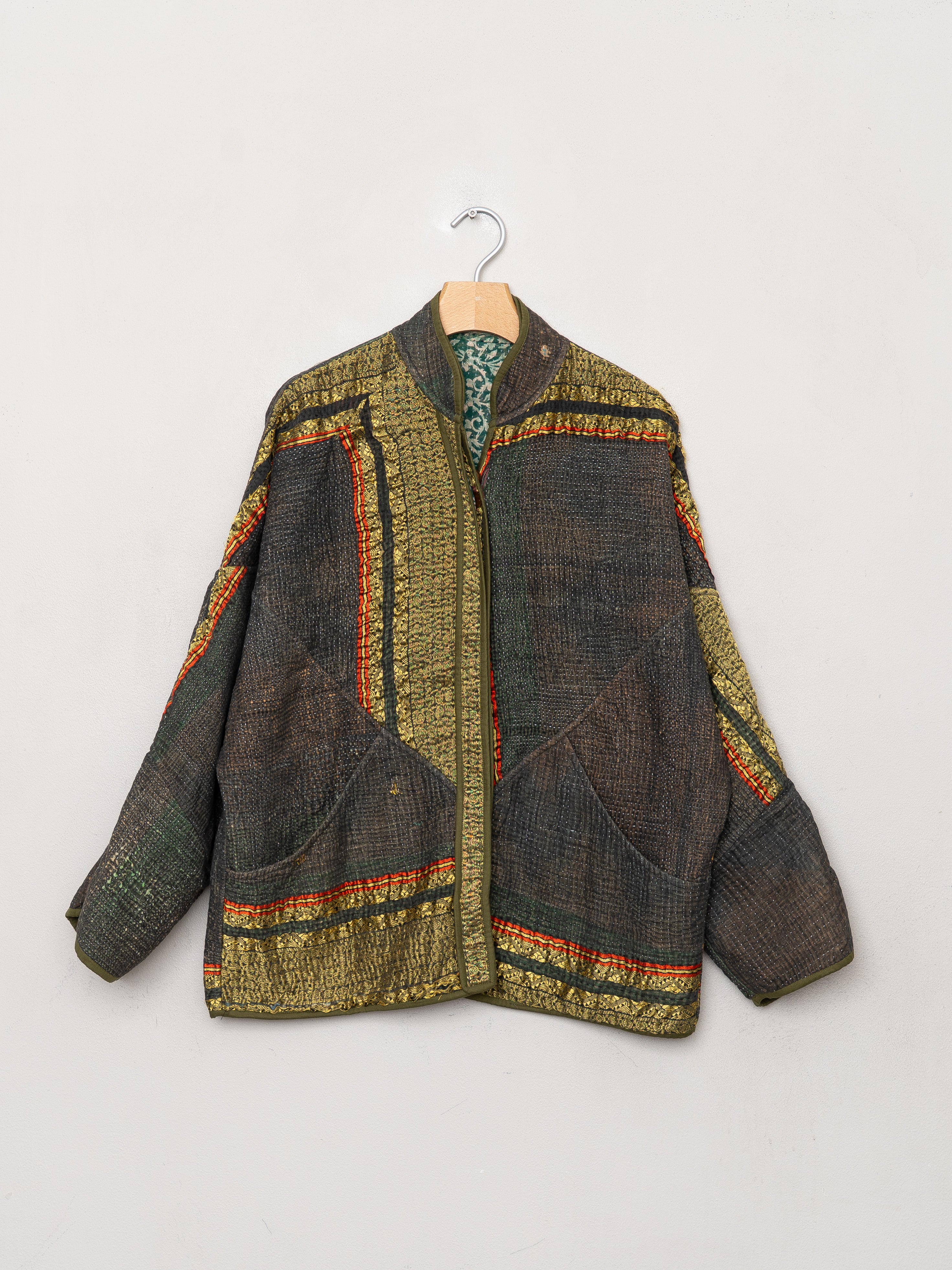 The Ladhiya Quilted Patchwork Kantha Jacket Wholesale