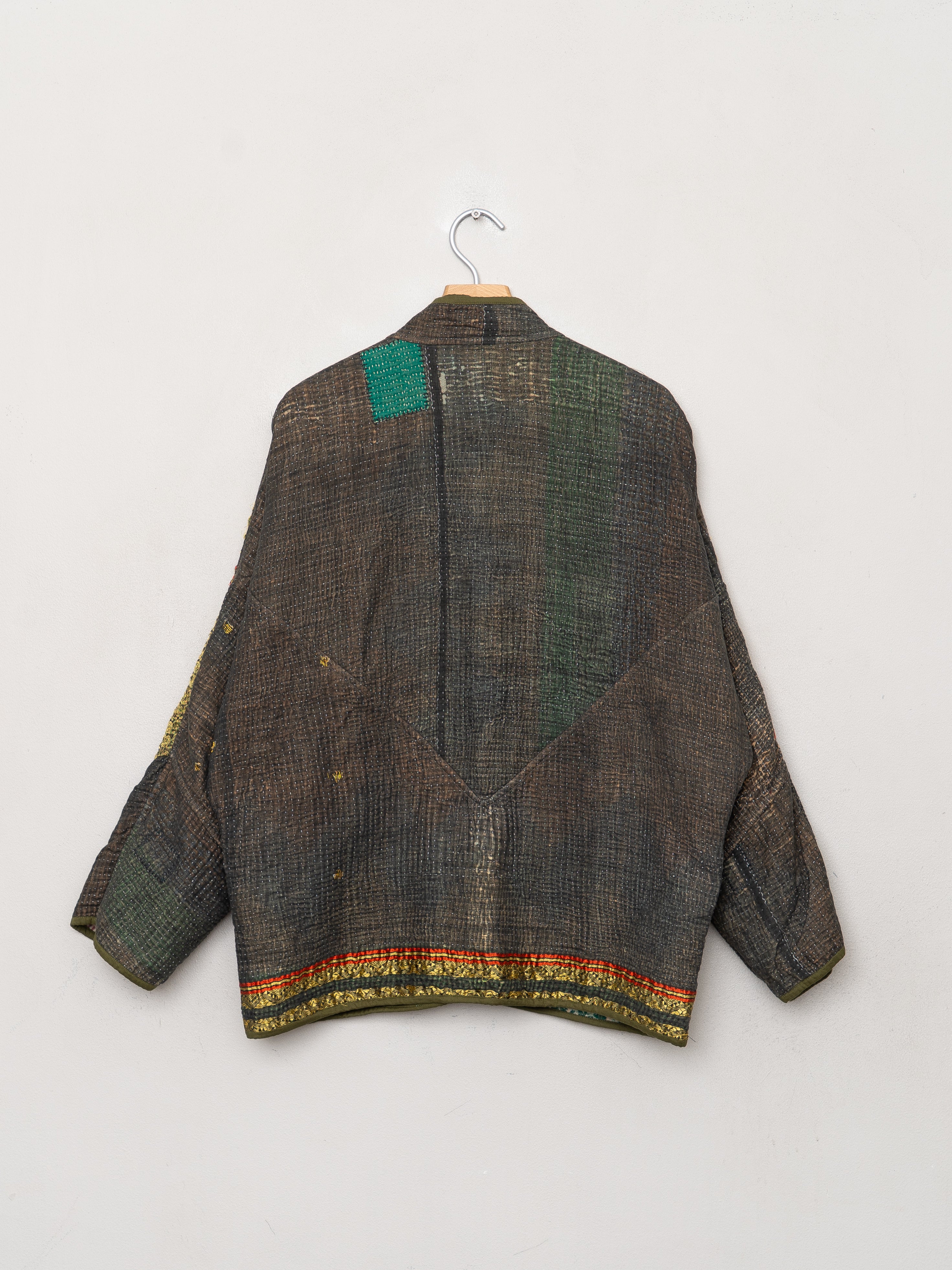 The Ladhiya Quilted Patchwork Kantha Jacket Wholesale