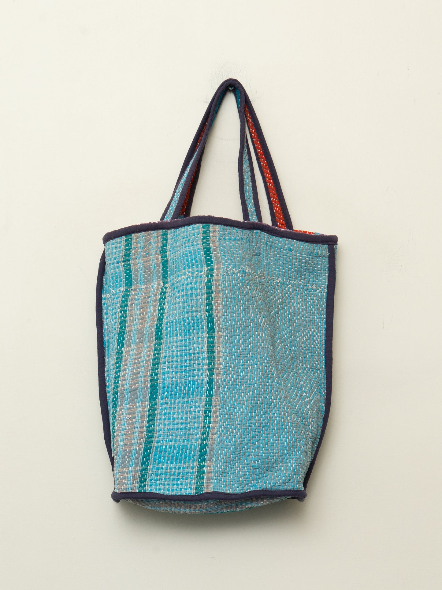 The Xoti Zero- Waste Quilted Kantha Bag – NAMAI