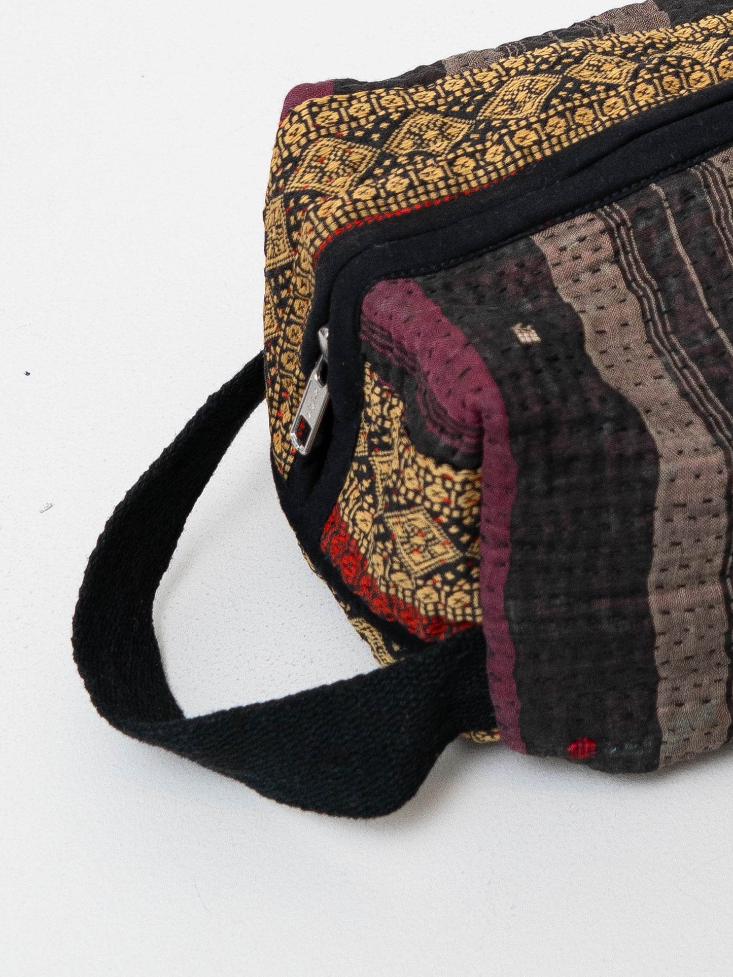 The Kallum Quilted Kantha Dopp Kit