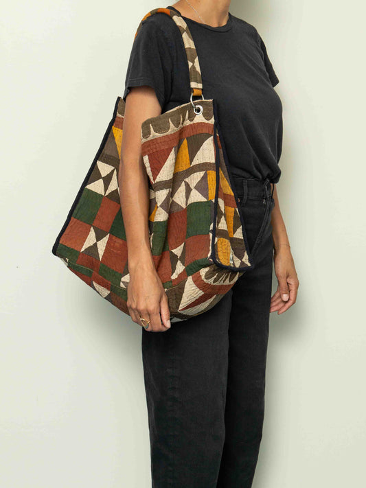 The Sakshi Ralli Quilted Shoulder Bag - Taupe and Green