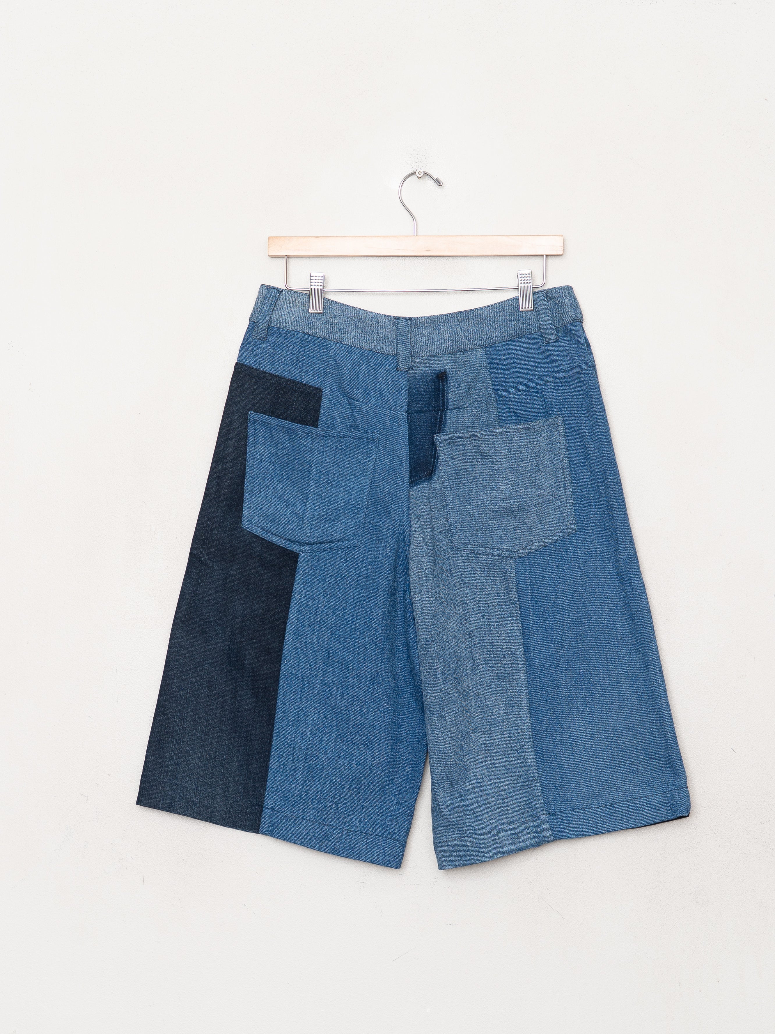 The Kamu Denim Shorts - Medium