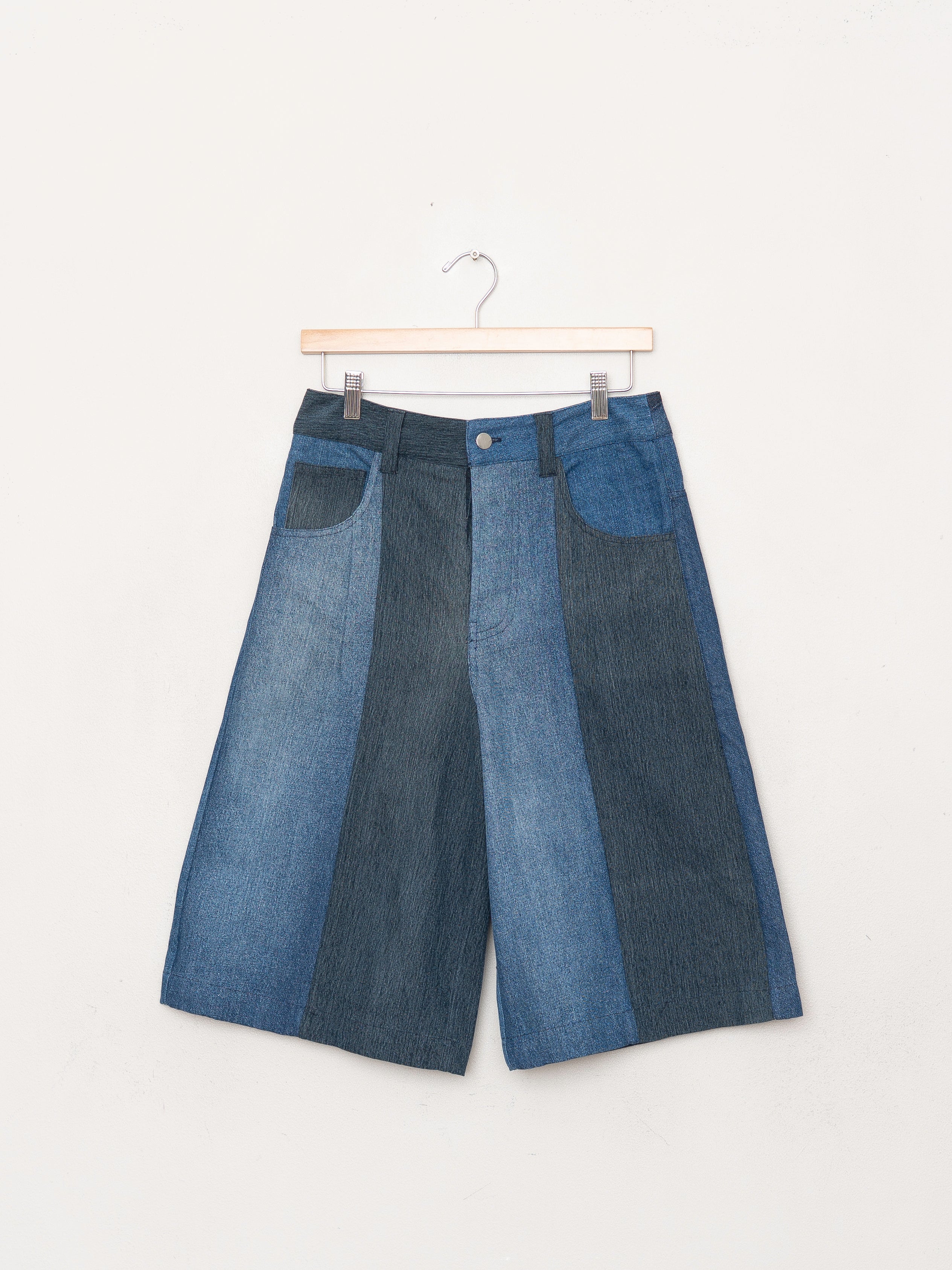 The Kamu Denim Shorts - Small