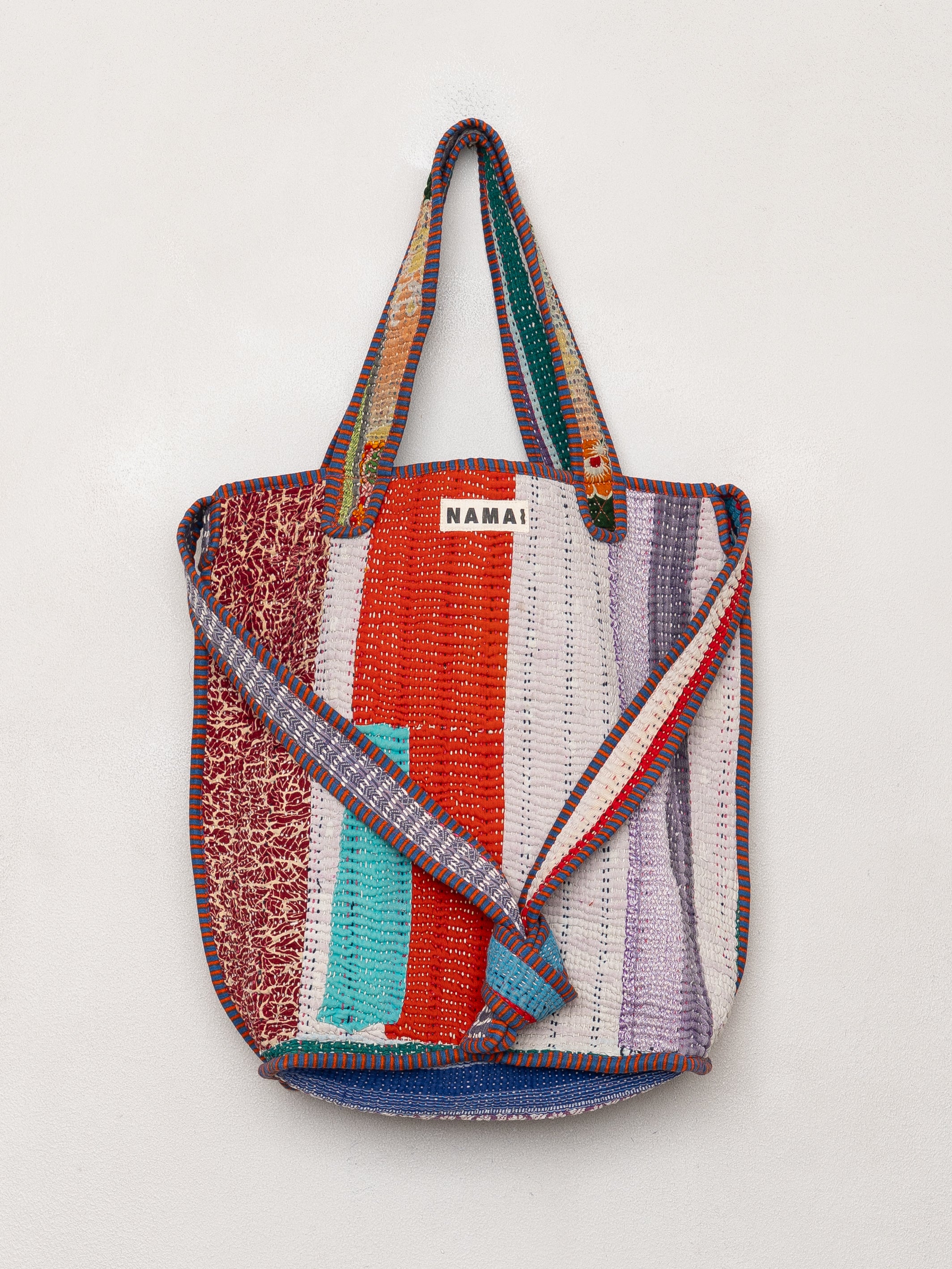 The Xoti II Zero-Waste Quilted Kantha Bag – NAMAI