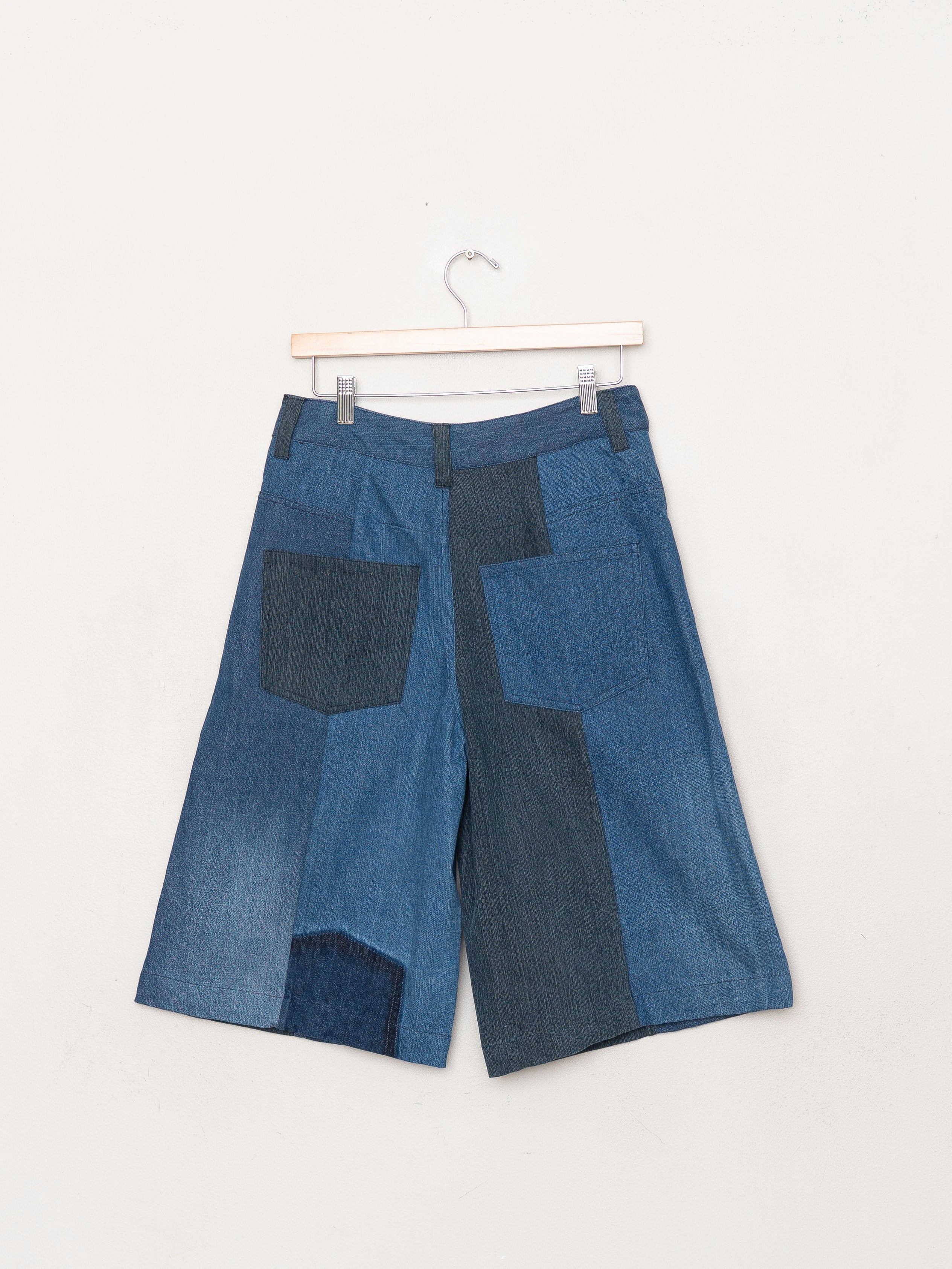 The Kamu Denim Shorts - Small
