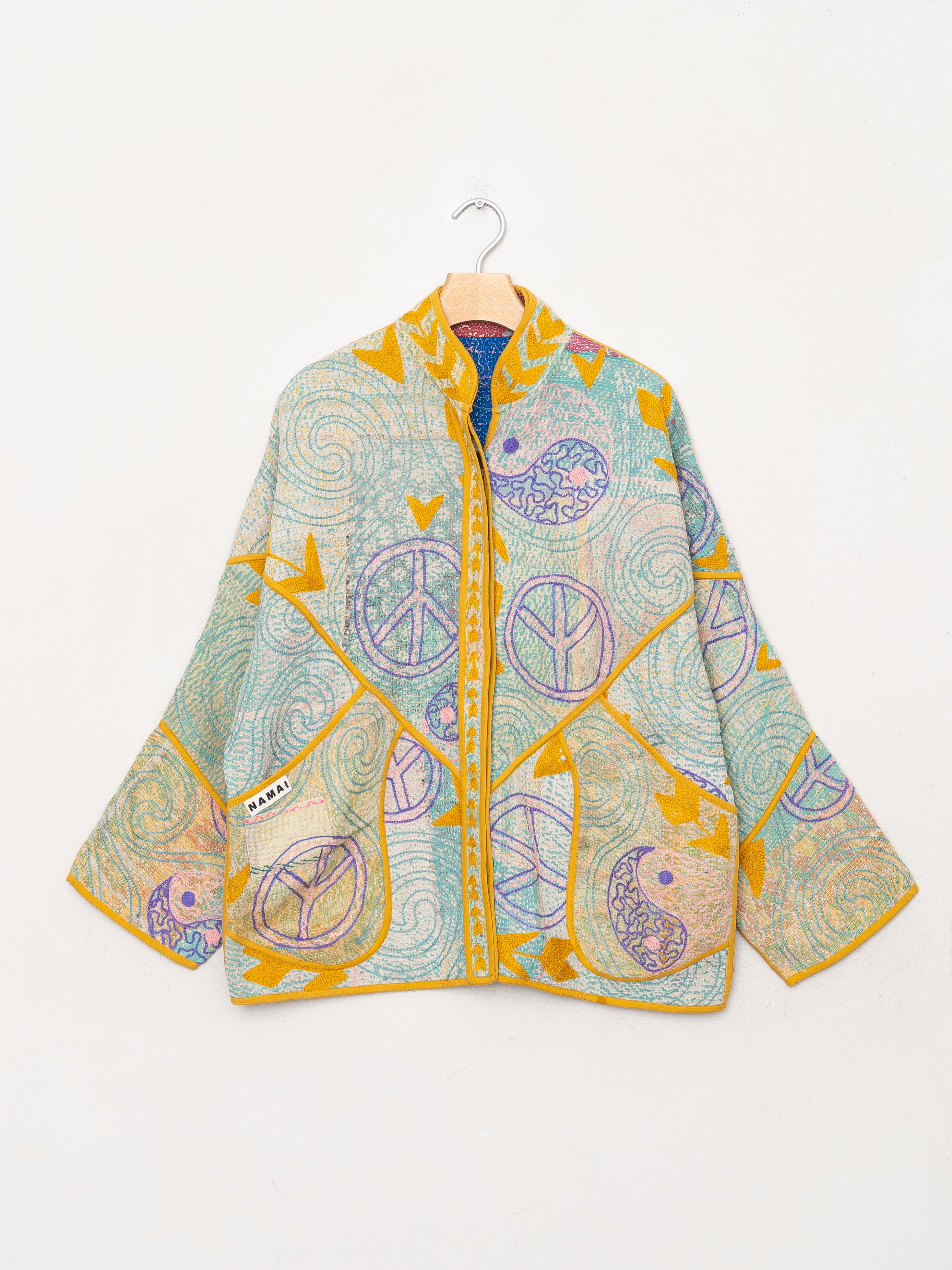 The Ladhiya Suzani Quilted Kantha Jacket – NAMAI
