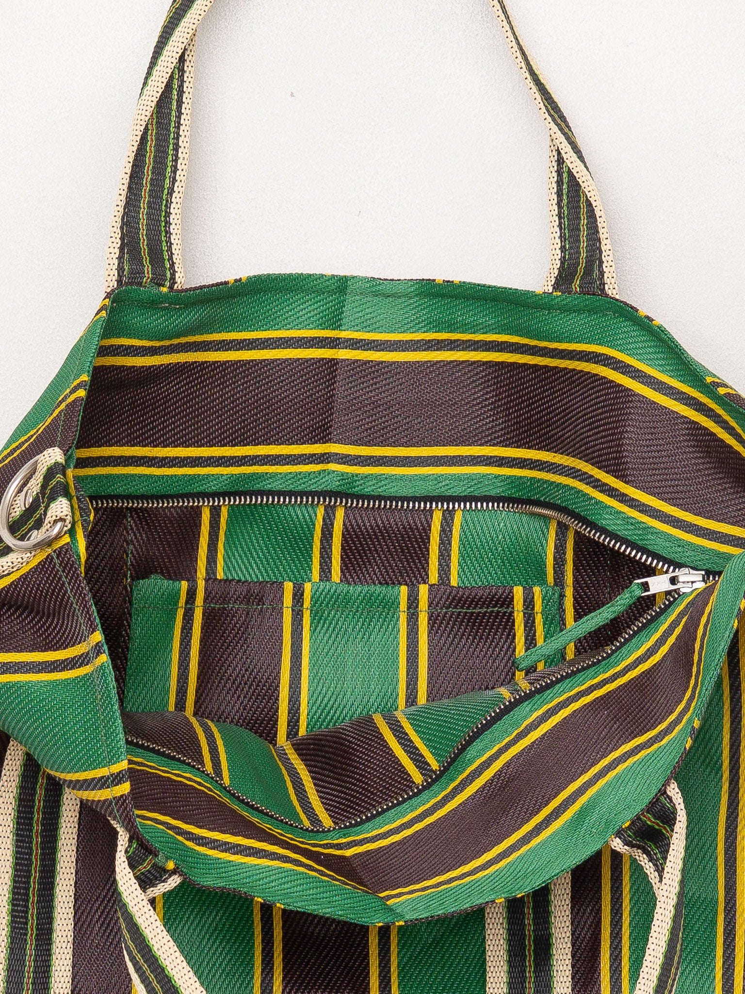 The Goa Recycled Nylon Travel Tote - Putting Green