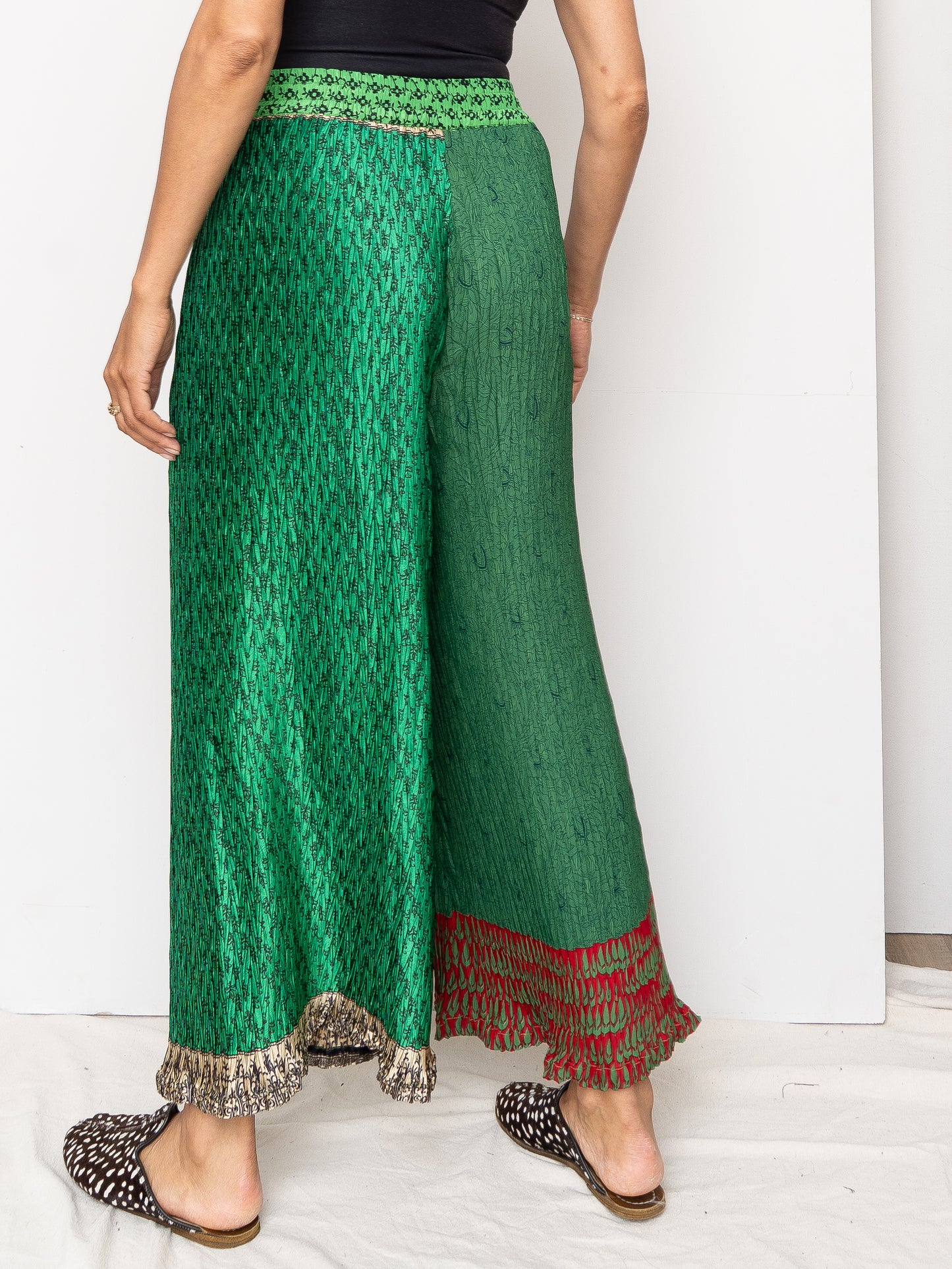 The Tanvi Upcycled Pleated Pant - Medium