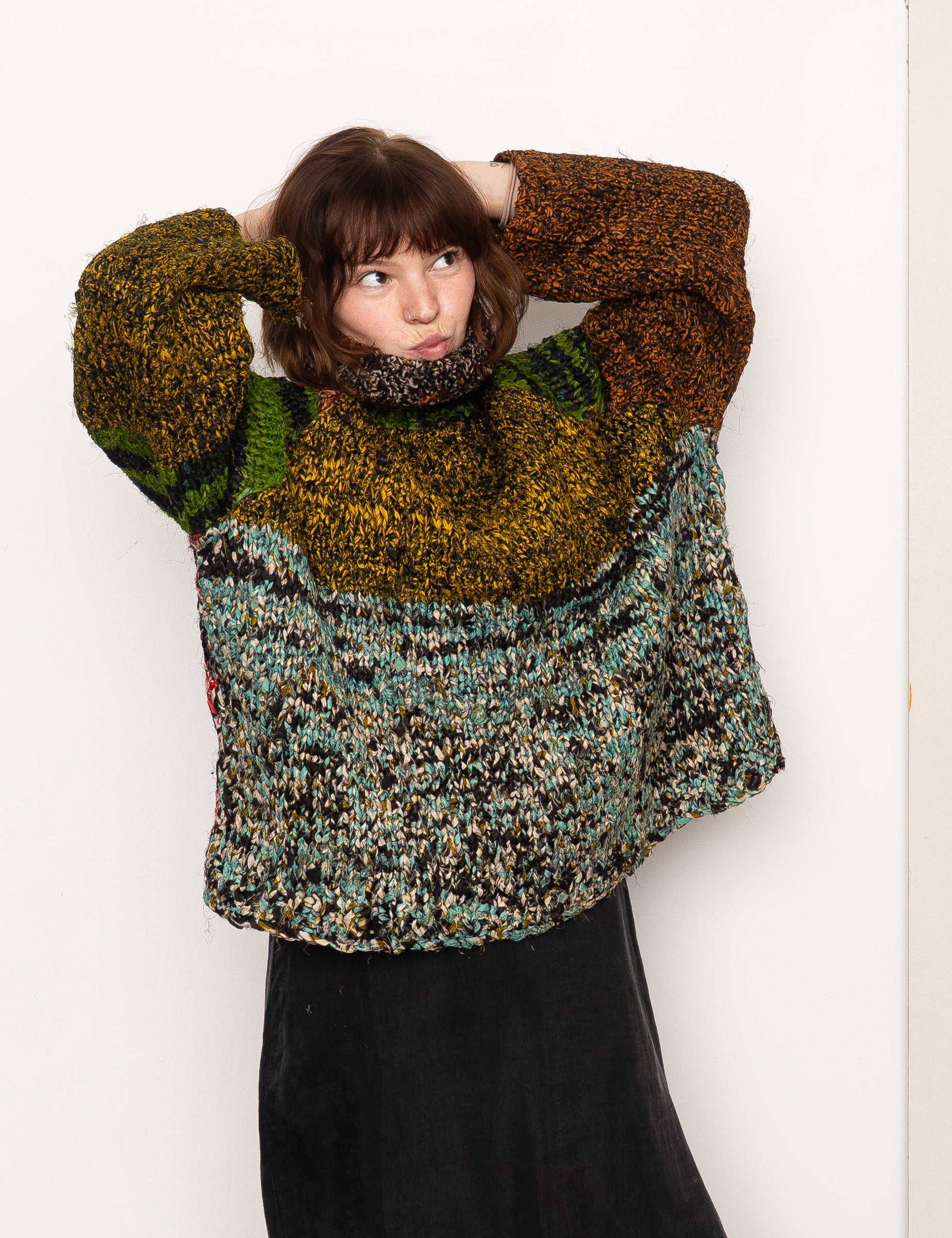 STUDIO-32_b9bebfc9-ae35-4887-9d56-f7e39820a4f4.jpg